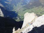 L22, avec vue sur Grindelwald et Gaston qui grimpe sans les mains
