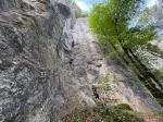 Avec la jeunesse dans Zygomar, un splendide dièdre de grimpe "old school"